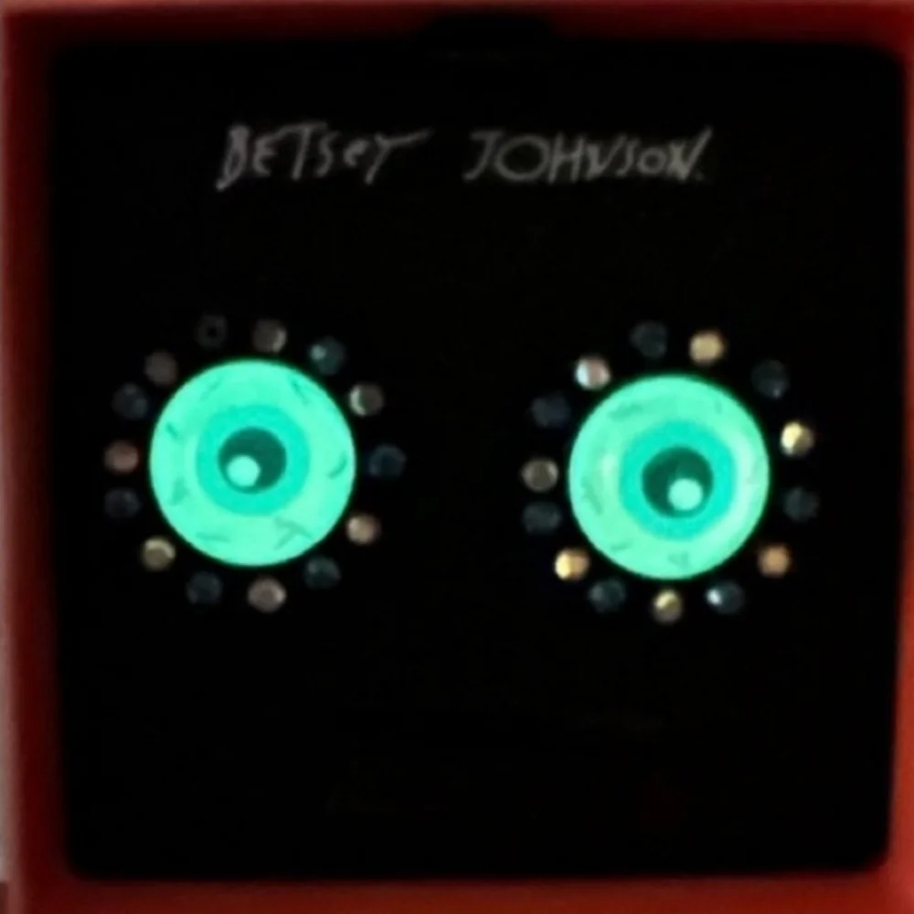 Betsey Johnson 🔹️💕 all